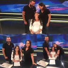 Kanal d ana haber bülteni'ni sunmakla görevlendirilen deniz bayramoğlu, bu atamayla show tv ana haber sunucusu olan eşi ece üner'e de rakip oldu. Haberturk Un Unlu Sunucusundan Ekranlara Bebek Molasi Medyaradar Ozel