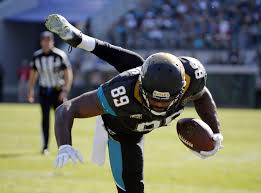 Jacksonville Jaguars Tight End Marcedes Lewis Sticks His