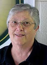 Eileen Renda's Instagram, Twitter & Facebook