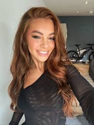 Ruby Palmer's Instagram, Twitter & Facebook