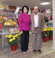 To Van Lai, the man behind the popular 'Paris by Night' Vietnamese variety  show, dies