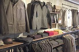 Saubere wehrmacht), clean wehrmacht legend (legende von der sauberen wehrmacht), or wehrmacht's clean hands12 is the belief that the wehrmacht was an apolitical organization along the lines of its predecessor, the reichswehr, and was largely innocent of nazi germany's crimes, comporting themselves as honorably as the armed forces of the. Wald Flur Gmbh Country Living Jagd Hund Aus Bonn