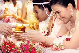 Watashi no shiawase na kekkon; Le Mariage Traditionnel Thailandais Vivre En Thailande