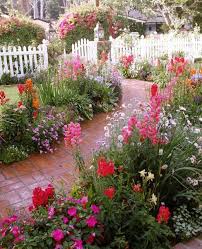 Janet Lohman Design I Love The Pathway And The Colourful Flowers Cottage Garden Design Beautiful Gardens Cottage Garden