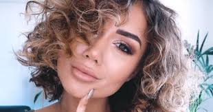 Short Tight Curls Curly Short Hair No Hear Tight Curls Perm No Chemical Perm Big Curls Short Hair Short Curly Hair Short Permed Hair