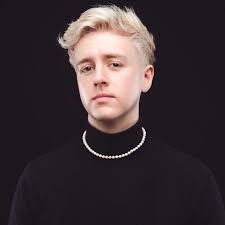 Hi all, I hope it's OK to post here... I am a local book editor and I just  published my debut book this week. It has gone really well and I'm so