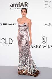 She Saved The Best For Last Eva Longoria Is A Total Vision At The 2017 Cannes Amfar Gala Celebrity Dresses Red Carpet Fashion Sequin Dress Outfit
