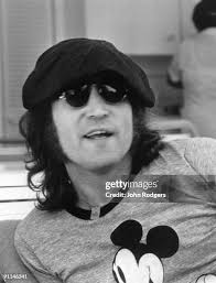 272 Lennon T Shirt Stock Photos, High-Res Pictures, and Images