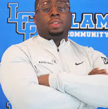 Women's basketball scholarships in Miami, Florida