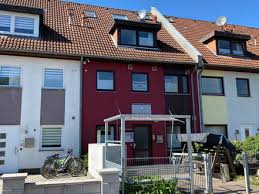 Breakfast and wifi are free, and this hotel also features a nightclub. Best Jonas House Hotel Regionale Suche