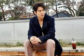 Lee min ho for ckj thanksgiving promotion 2021 ✨ korea ginseng group youtube released a promotional video for thanksgiving 2021 . Actor Lee Min Ho First K Idol To Cross 20m Follower Mark On Both Instagram And Facebook Entertainment News Top Stories The Straits Times