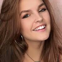 Kara Ritchie's Instagram, Twitter & Facebook