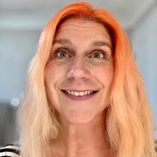 I have a few towels that I would like to donate to a cats charity. I'm in  Sprowston is there's anywhere nearby who can collect or that I can deliver  to. Thanks