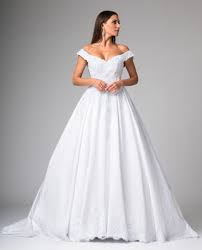 Bei fashion dreams finden sie eine riesige auswahl an brautkleidern renommierter designer. Brautkleider 2020 Die Schonsten Hochzeitskleider Der Saison