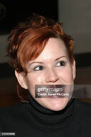 Steve Wilson , Molly Ringwald , Guy Adkins , Amanda Watkins and Kisha...  News Photo