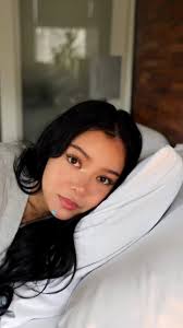 @bellapoarchs video Tweet