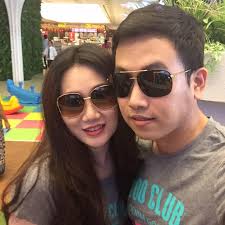 Sweet & Sour Prawn Balls 😋🥢🍤 Crispy king prawns tossed in delicious  homemade sweet and sour sauce.