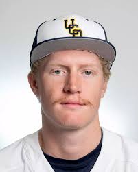 Carson Carpenter's Instagram, Twitter & Facebook