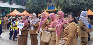 Pengaturan gaji pegawai pemerintah dengan perjanjian kerja (pppk) tuntas seiring terbitnya regulasi terkait. Berita Kota Tangerang