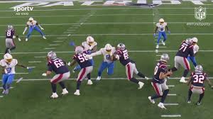 NFL: Sob olhar do presidente da Fifa, Patriots batem os Chargers no Wild Card e encerram jejum nos playoffs