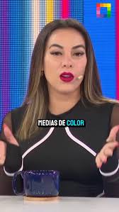 Aída Martínez es captada besándose con su 'nuevo galán'. #AmorYFuegoo  #AídaMartínez