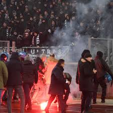 45,112 followers · personal blog. Eintracht Frankfurt Fans Randalieren In Rom Jetzt Gibt S Arger Eintracht
