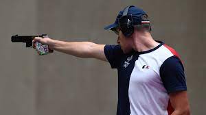 Eliminato in terza posizione l. Q7jryrysuftefm