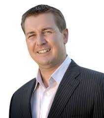 Dan Shackleton's Instagram, Twitter & Facebook