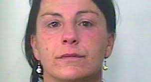 Napoli. Scippa anziana alla fermata del bus: inseguita e arrestata dai  carabinieri