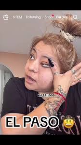 Ashley Gage's Instagram, Twitter & Facebook