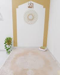 Membuat mushola minimalis di rumah dapat menambah kekhusyukan dalam beribadah. 12 Gambar Mushola Minimalis Di Rumah Mungil Mau Pilih Yang Mana Rumah123 Com