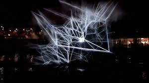 Geometric Structures Of Light Projected On Water Particles The Kid Should See This