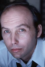 Released in 1987, it was yoakam's second consecutive #1 album on the billboard country albums chart. Dwight Yoakam Under The Dome Wiki Fandom