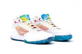 Clippers' kawhi leonard's new sneakers show his 'moreno valley swag'. Drop Details The New Balance Kawhi Seismic Moment Sneaker Freaker