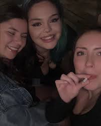 Hailey Earley (@hailey.earley21) • Instagram photos and videos