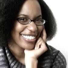 Danielle Shipley (DEShipleyYo)