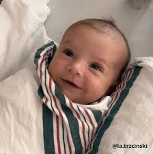 Donna Plourde's Instagram, Twitter & Facebook