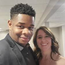 Isabelle Loomis and Matthew Loomis' Wedding Website