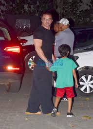 Urvashi Rautela Bobby Deol Chunky Pandey And Others Grace Sohail Khan S House Party Sohail Khan Images Bollywood Hungama Urvashi rautela is one of the most popular name in bollywood and she doesn't need any according to sources he said, mika singh and urvashi rautela are enjoying a good time at mika's house, he. urvashi rautela bobby deol chunky
