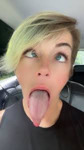 Im a good girl if I get fed cum daily