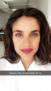 She is best known for her work in the sports illustrated swimsuit editions. Angel Sara Sampaio On Twitter This Face