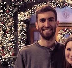 Dave has this core of kindness and sweetness, a source previously told people. Dave Mccary Vergleichen Sie Die Korpergrosse Das Korpergewicht Die Korpermasse Mit Anderen Beruhmtheiten Stellameus
