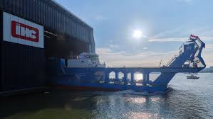 Pharaoh senusret iii is thought to be the first to connect the mediterranean and red seas by digging connections. Egypt S Suez Canal Authority Launches Biggest Dredger In The Middle East Egypt Independent