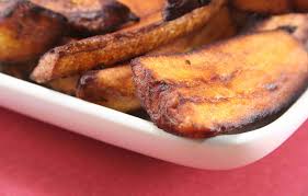 And it's true that rice, beans, platanos (fried plantains) and choped vegetables are common in all countries in central america, however, there are distinct differences of how these things are. Traditional Food And Drink In El Salvador