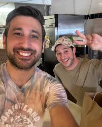 Too Many Records (@toomanyrecords_) · Instagram 照片和视频