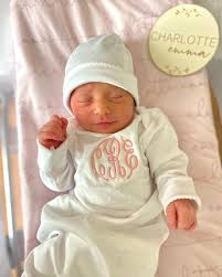 Our hearts are exploding, our sweet girl is here!⁣⁣ ⁣ Charlotte Emma Ross⁣⁣  August 16th at 4:34pm⁣⁣ 6lb 6oz and 19 inches ⁣⁣ 💛