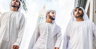 Traditional Dress Of Uae Emirati Dress For Men And Women