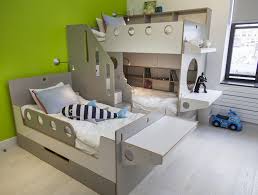 I think if i plan it now i can do it. Chambre Partagee Par 3 Ou 4 Enfants Idees D Amenagement Originales