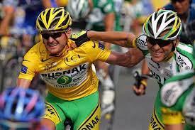 Floyd landis is an american former professional road racing cyclist. Landis Confesses To Doping Implicates Armstrong And Bruyneel Cyclingnews