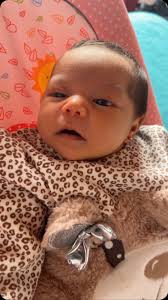 Amo esta etapa de ser mami y poder disfrutarla al 💯 , #mamapresente  #emprendemamá #mamaemprendedora